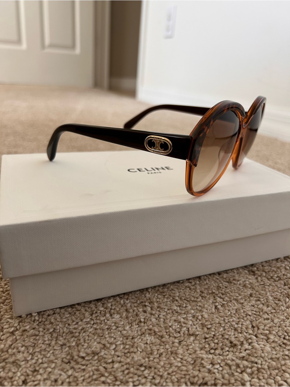 Like New Celine Oversized Sunglasses - Picture 2 of 8